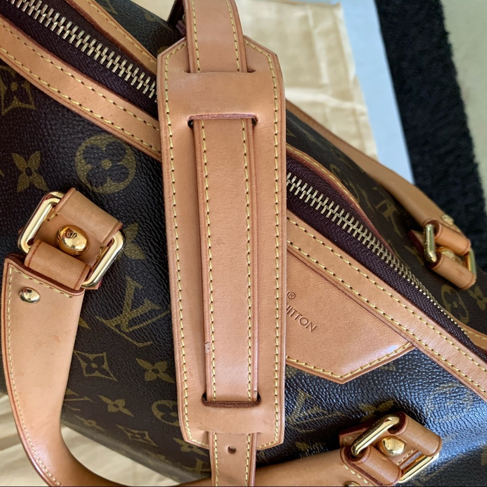 LOUIS VUITTON Monogram Canvas Retiro GM Bag - Picture 11 of 16